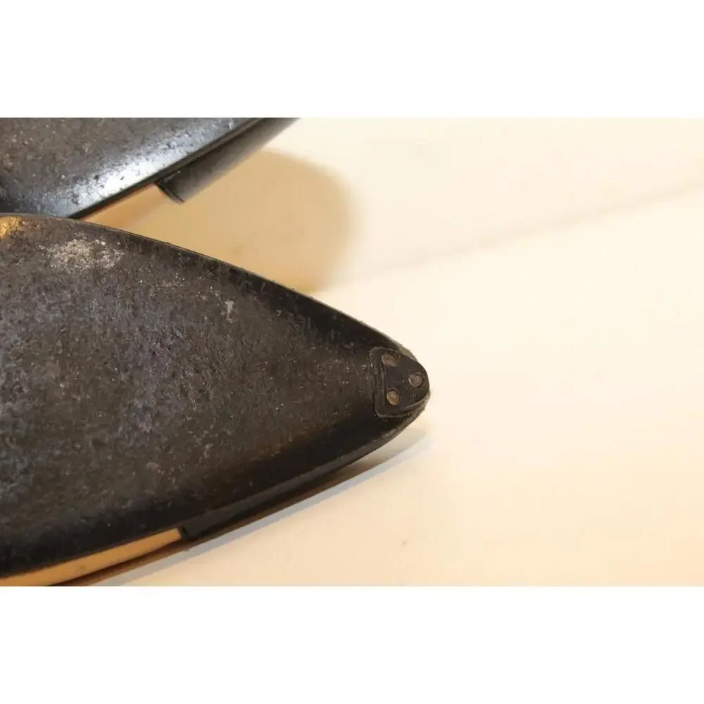 CHANEL Beige Calf Leather Black Patent Heels Ankle Wrap Strap sz. 37 - Picture 10 of 11